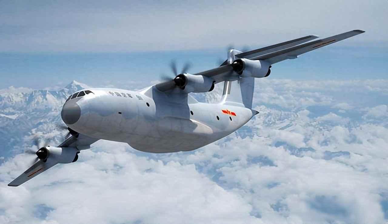 运-30终于露面了，十年等得人心焦，它真能挑大梁吗？昨天这架飞机被拍到首飞，