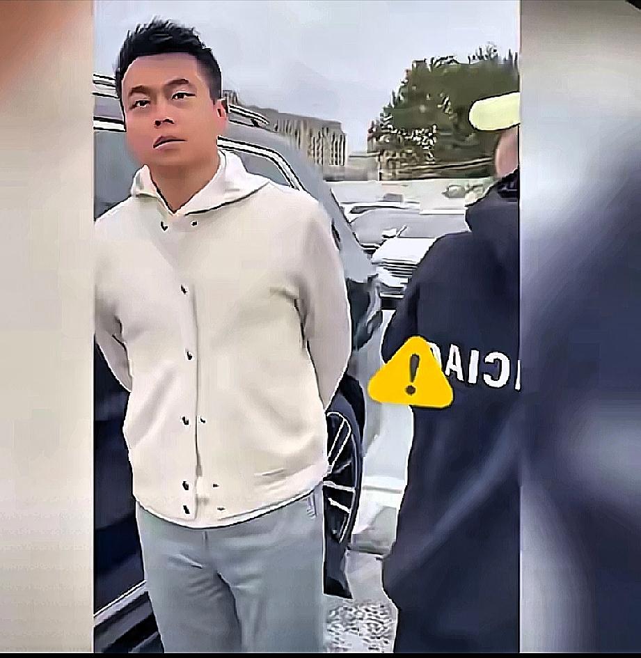 这男的为啥敢明目张胆带三做产检？不是因为他是律师，而是他打心底里觉得自己没错。