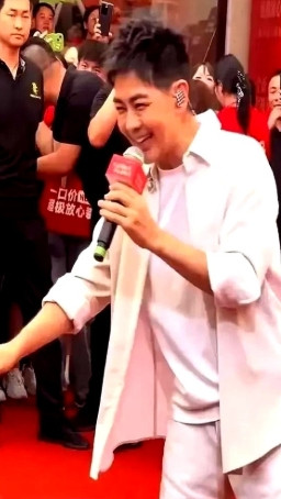 林志颖“不老男神”神话破碎，网友看生图都感叹变样太多林志颖这名字以前一提就是