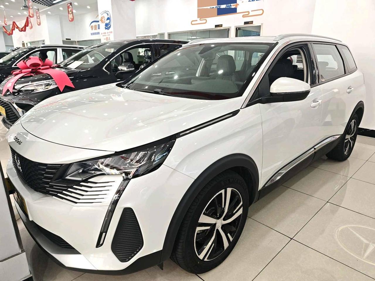 库存新车标致2021款50081.8THP400THP实力版5座包