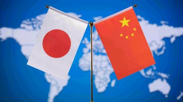 日本的焦虑掩都掩盖不住！6月20日，日本产经新闻刊文声称，对美国总统唐纳德·特朗