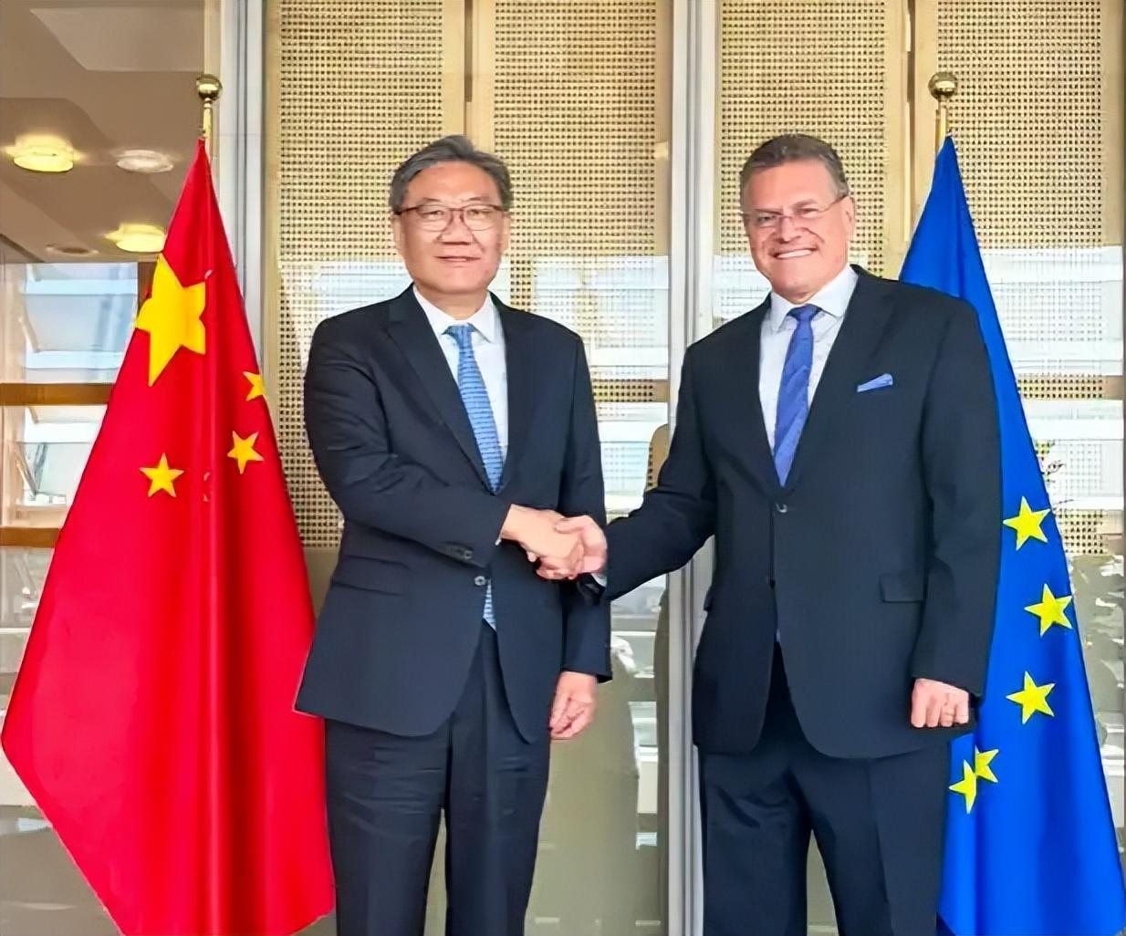 🌞德媒很失望：中欧贸易战一触即发，中国非但不投降还开始坚决还击。近期备