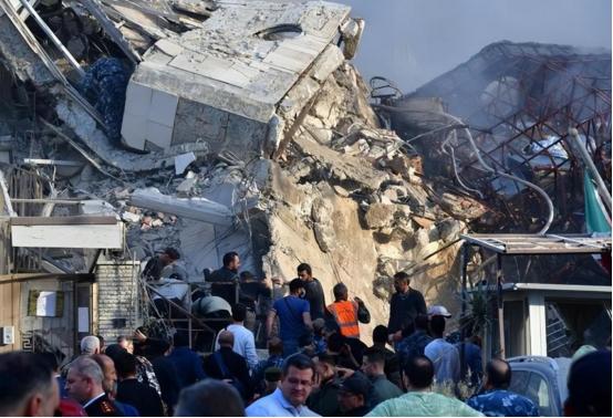 以色列多地警报狂响，好好的日子说乱就乱，平民慌不择路逃命，伤亡人数多到不敢想。