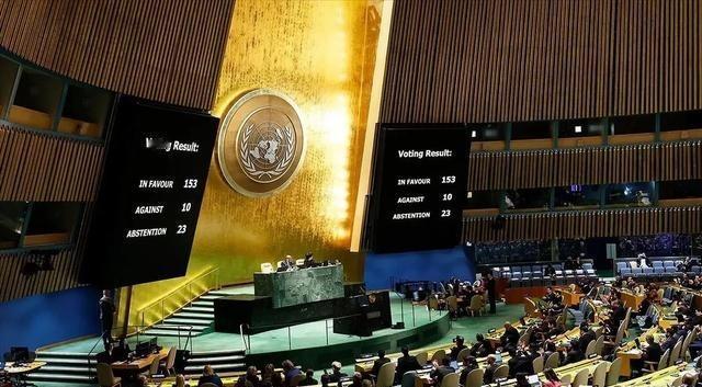 谁打战争谁负责，联合国没有钱找责任国要，别国捐没有道理，更没有意务，阿富汗是美国