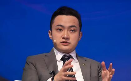 很多人都不知道，孙宇晨当上利伯兰自由共和国总理，接连拿下三届连任！网上不少人