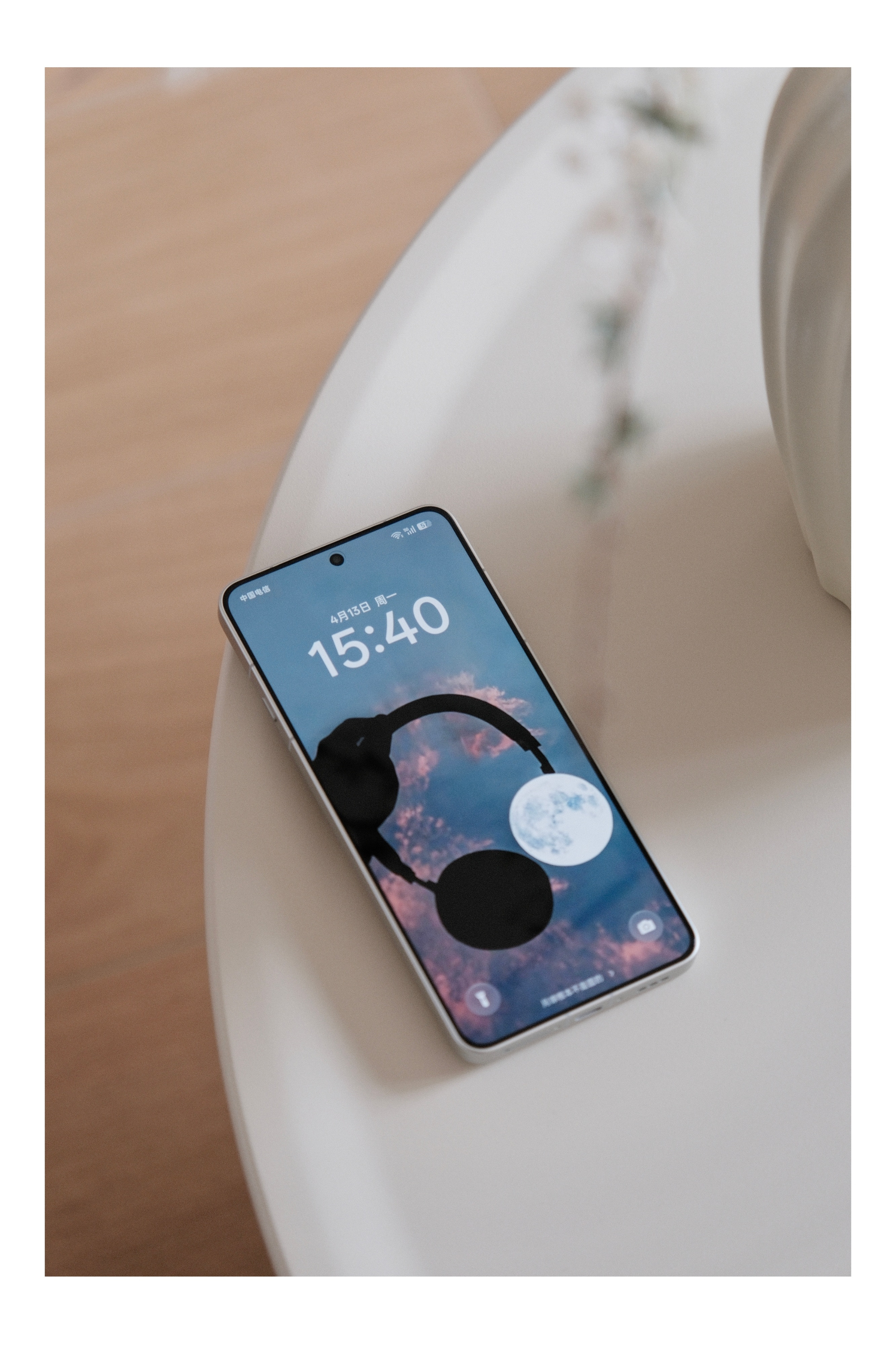 OPPOFindX9Ultra首发实拍，你们就说这设计和辨识度够不够顶？拍