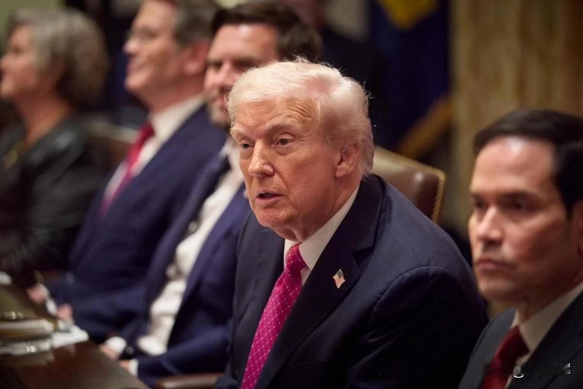 危险的混乱：美媒称特朗普在乌克兰问题上决策草率、缺乏细节了解12月7日，美