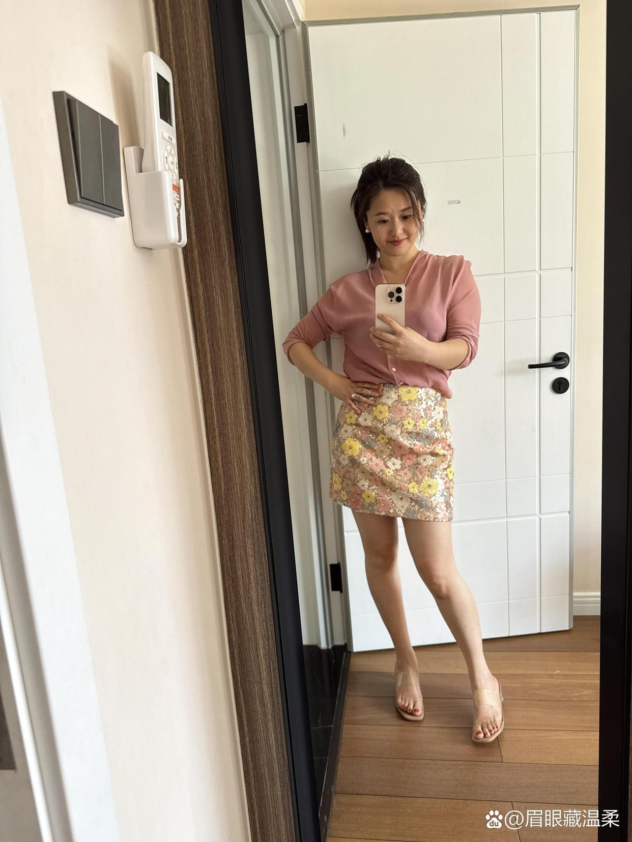 42岁/158cm54kg/不知道我的身材很曼妙