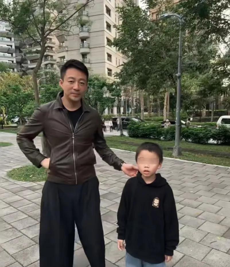 小箖箖九岁生日要的礼物很特别汪小菲的儿子现在成了汪小菲“最害怕”的人，汪小菲