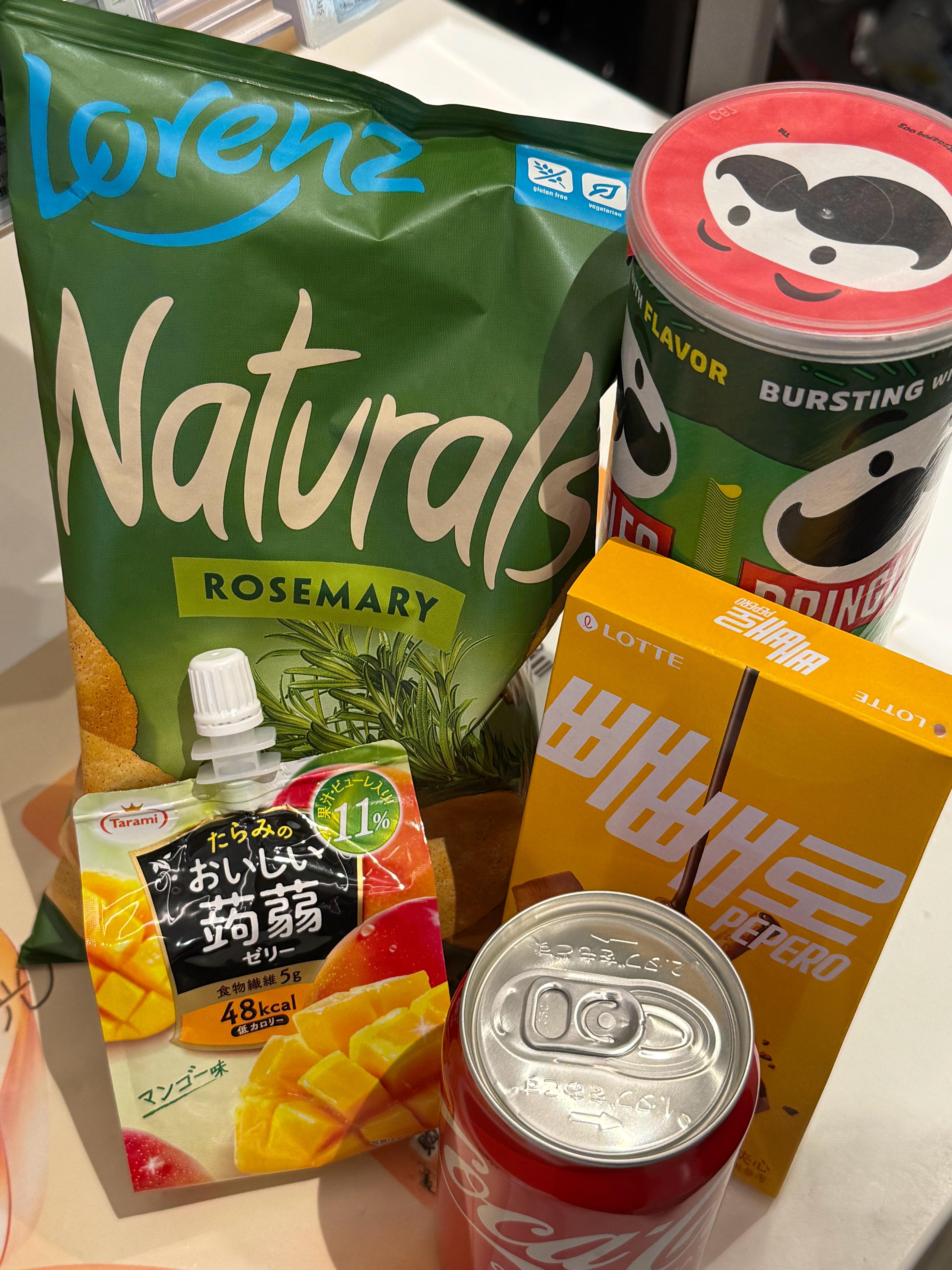 我倒要尝尝这小日子的可乐是什么味道[doge]​​​