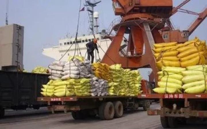 印度求购尿素卖吗？印度缺尿素？其实以前还真没怎么关注过，毕竟摔