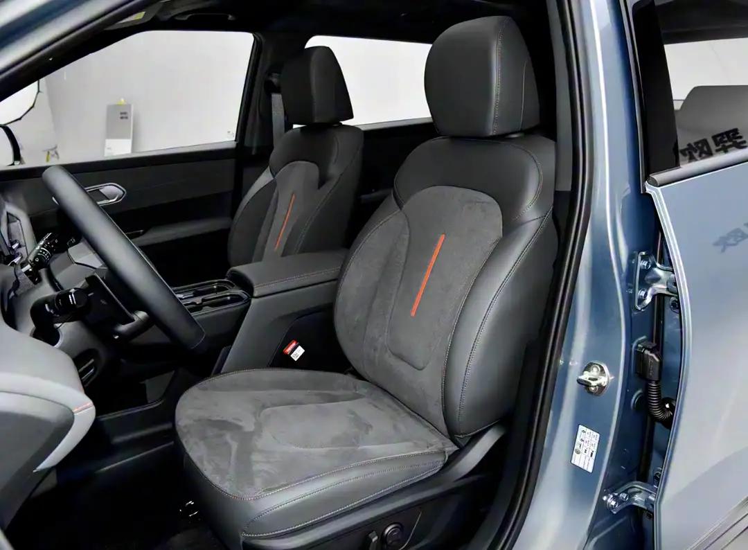 狼真的要来了!电车也要交养路费了?养路费真要从油里剥离了?悬念再升级!油车养路费