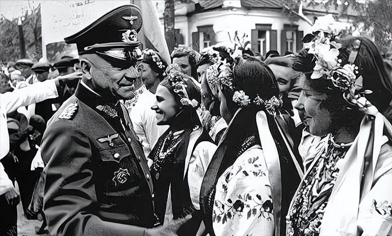 1942年德军占领乌克兰：营房里都是漂亮姑娘，有吃的就能一夜风流那些姑娘不是