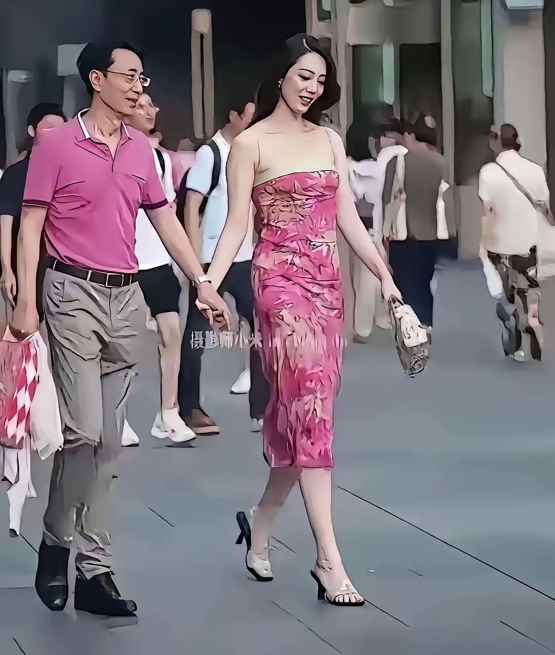 如今这两个人怎样了？