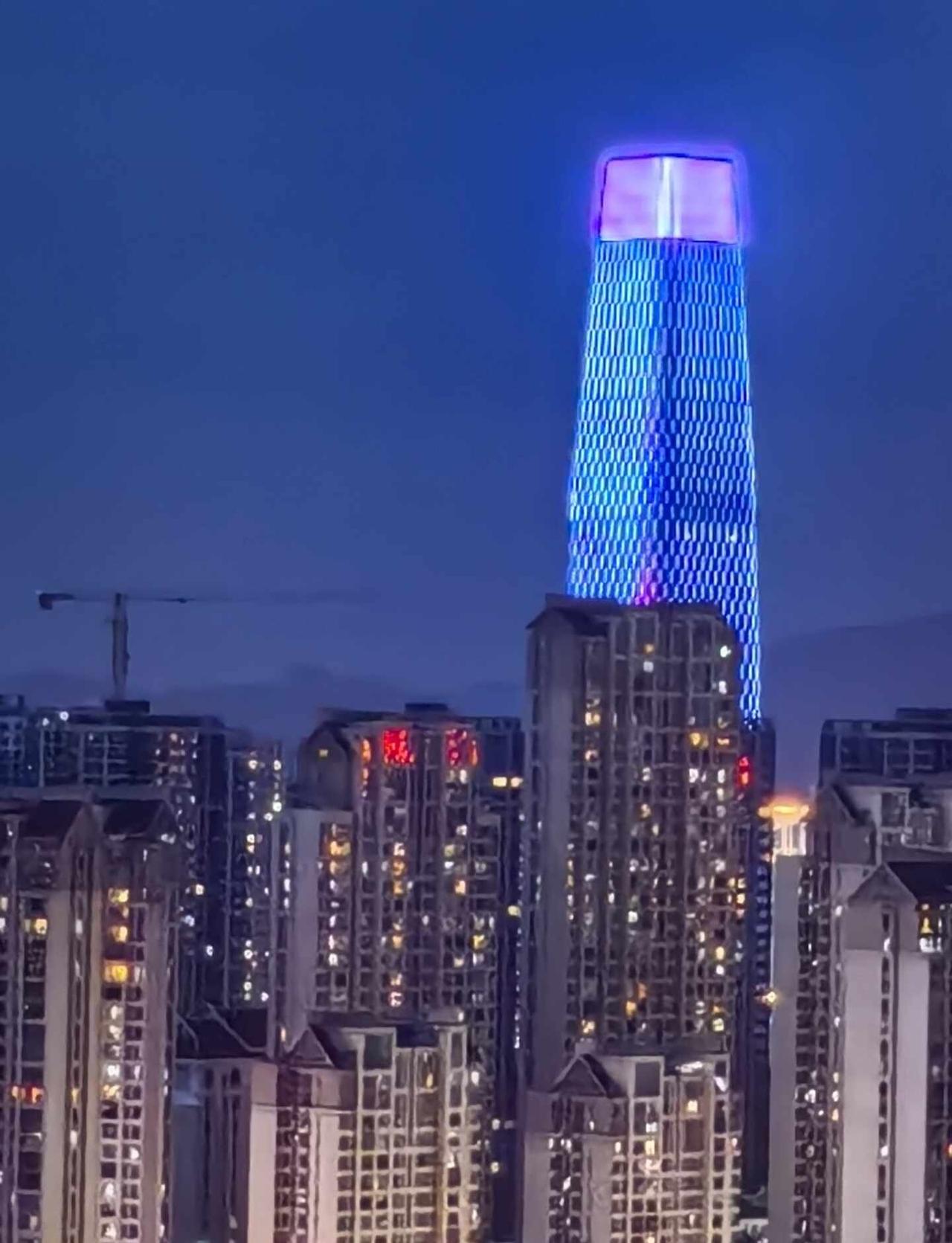 杏北越来越像，上海浦东，越南胡志明市，玲玲四星酒店即将开建。2条地铁🚇横穿，