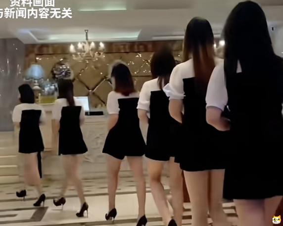 男子按摩店结识女子后发展关系，因觉得对方漂亮又可怜借出10万元，女子以亲密关系抵