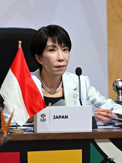 没了中国游客，日本四大百货商店销售额锐减。1月6日，日本媒体发布最新统计称，由于