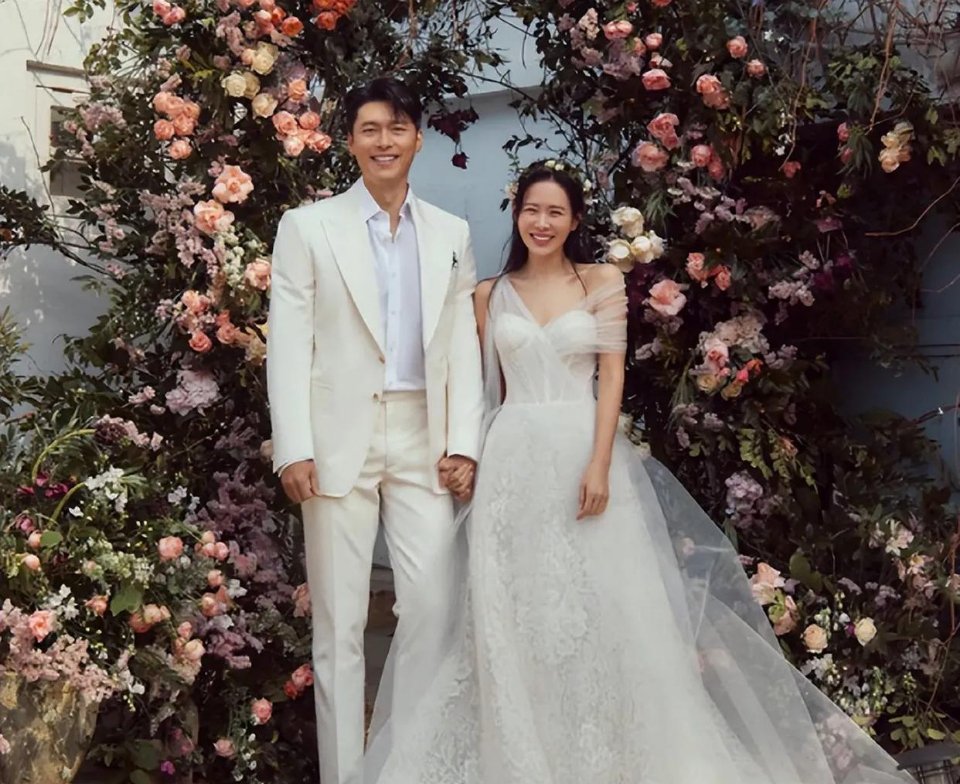 事实证明，只要人好看，啥背景都是浮云。