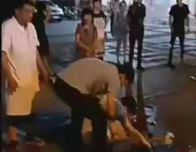 自己组局喝酒身亡，家属索赔36万被法院驳回！这一次，法律不帮“弱者”共情云