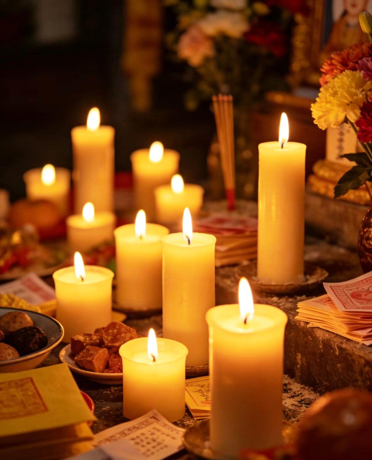 虽然很难过，但是真想照着他的脸呼俩嘴巴子！今天早晨同事给我说，他老公一宿不敢睡，