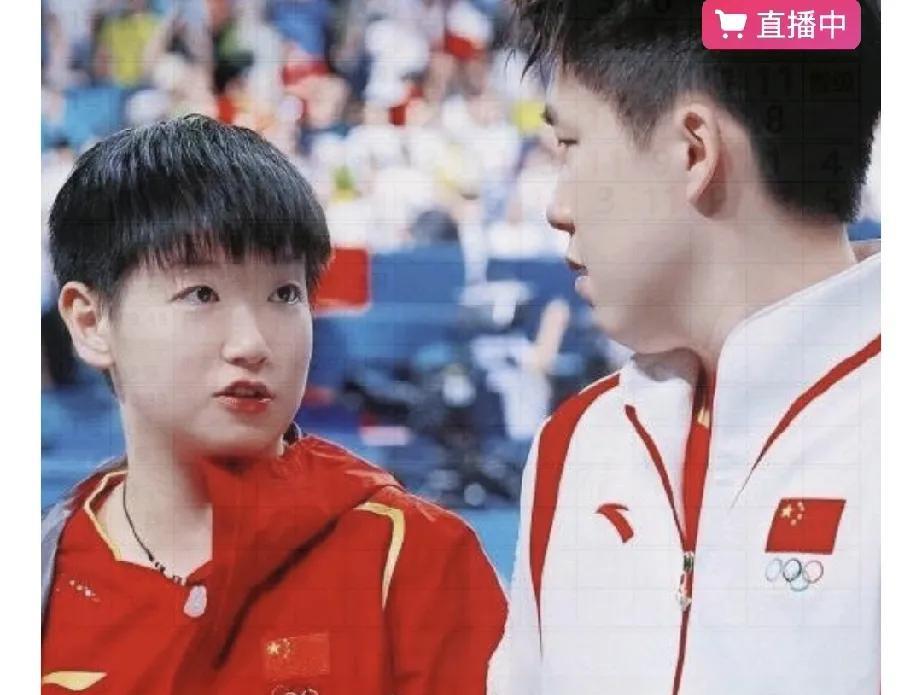 这枚金牌，他们足足等了八年。他们的成功秘诀，其实很简单。为了配合孙颖莎的节奏
