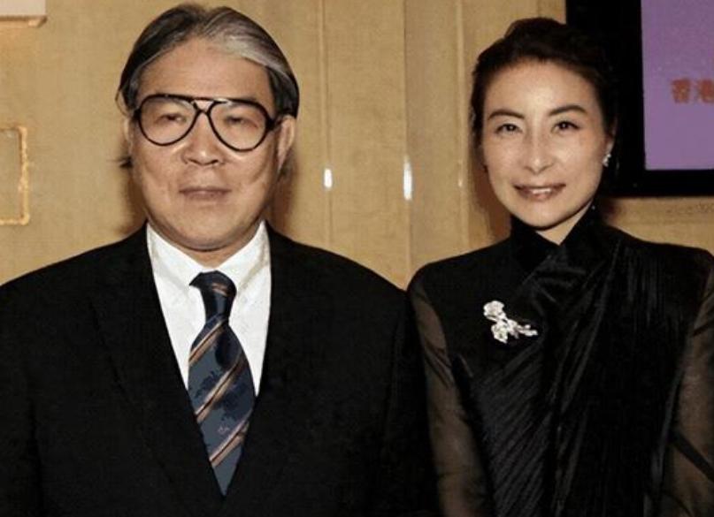 前脚否认喜讯，后脚“官宣”大婚，今朱玲玲一句话，再曝霍家处境娱乐