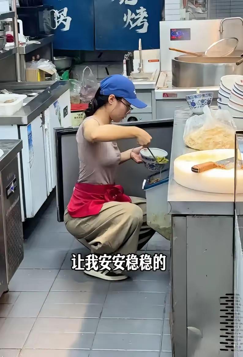 “18岁女孩打工一月，老板竟给10000元工资！”背后真相令人动容！你有没有