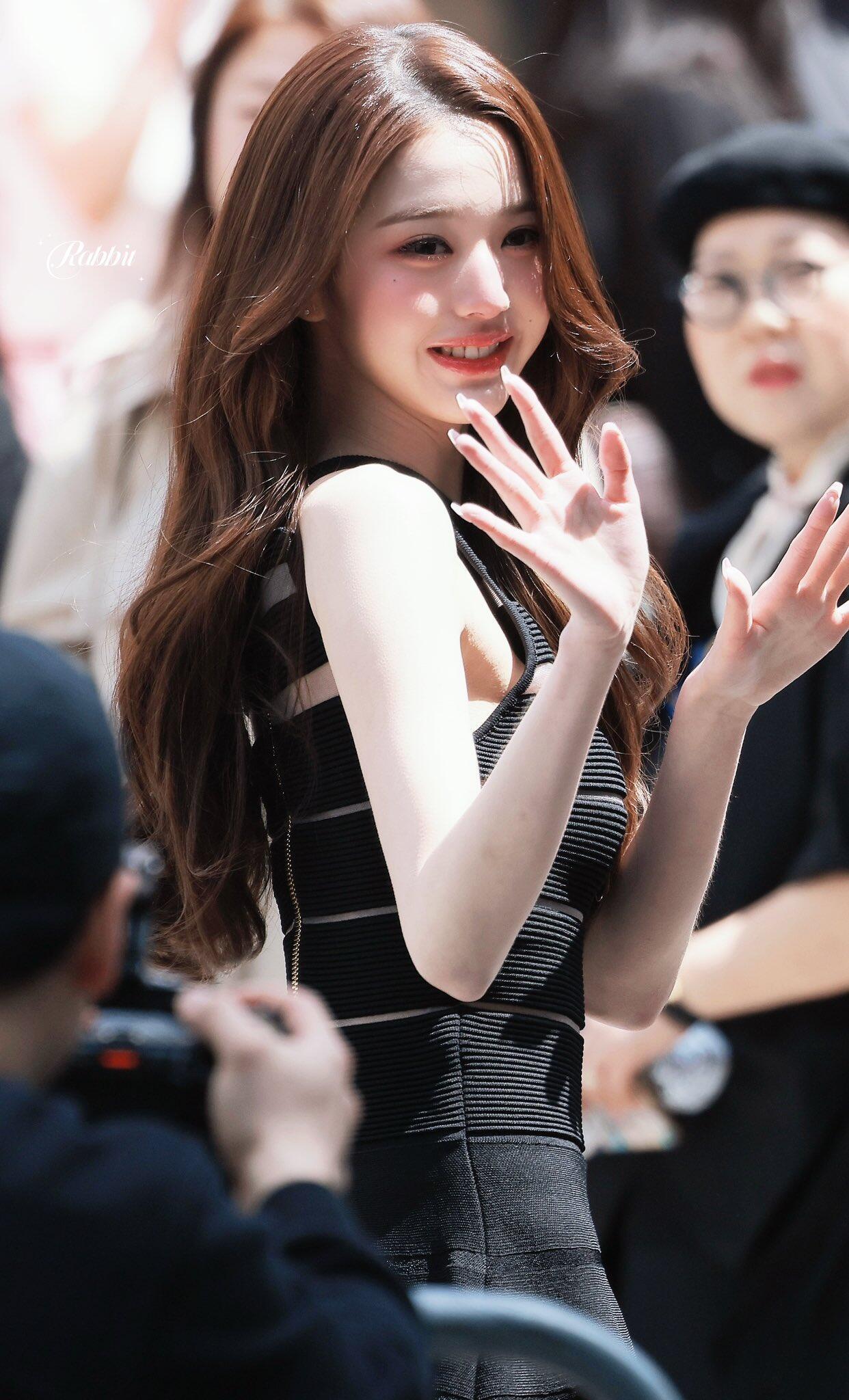 张元英发缝【张元英】不管了所有修图软件集体休息一天