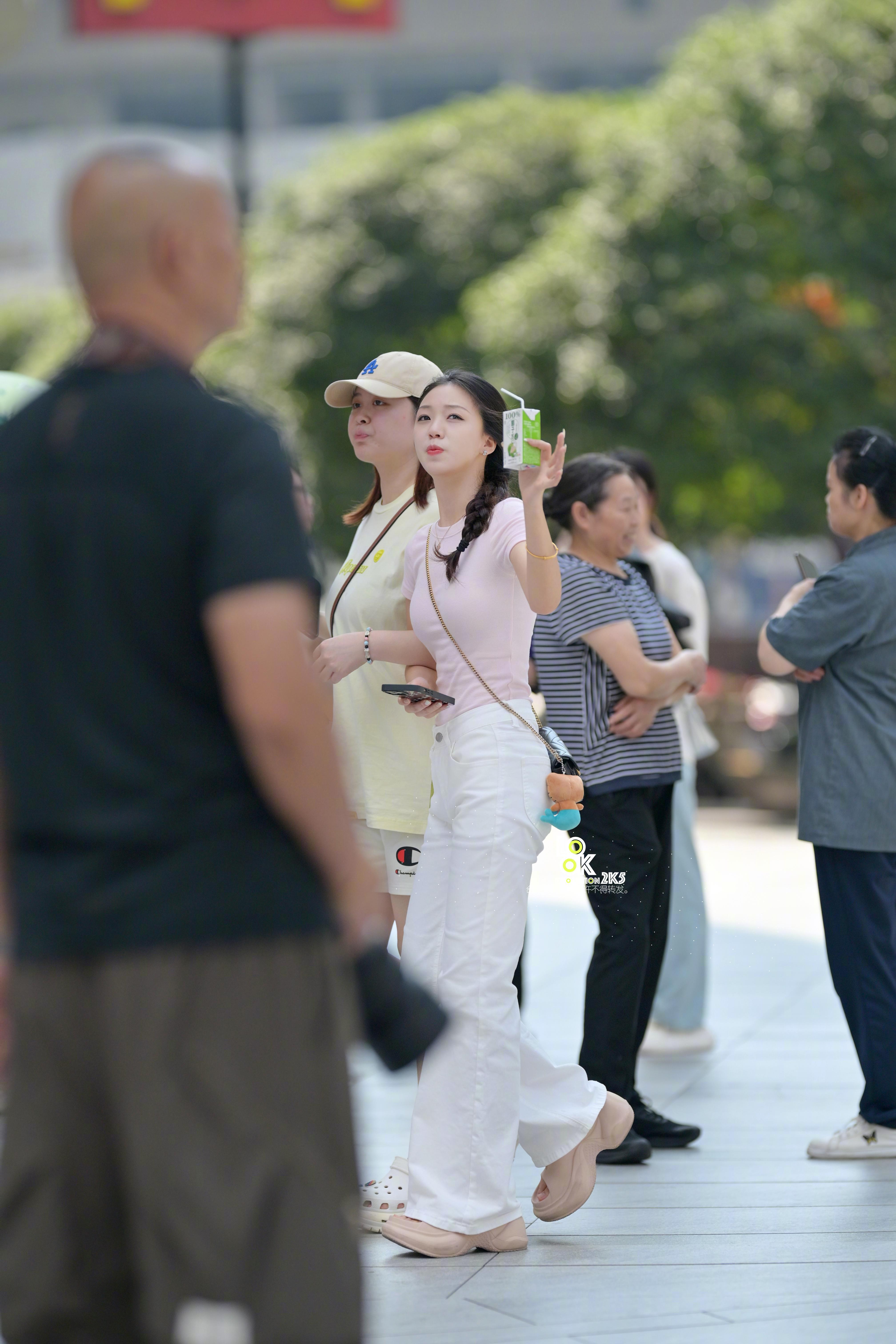看到什么了？​​​