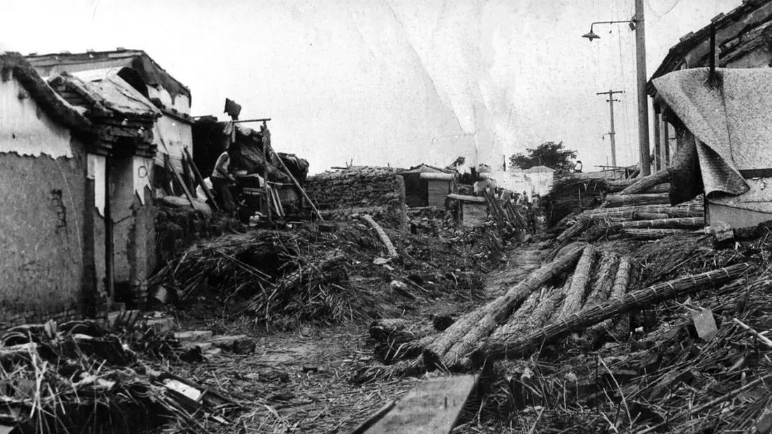 唐山地震前9小时, 煤矿小科长曾给领导致电: 大地震随时可能发生