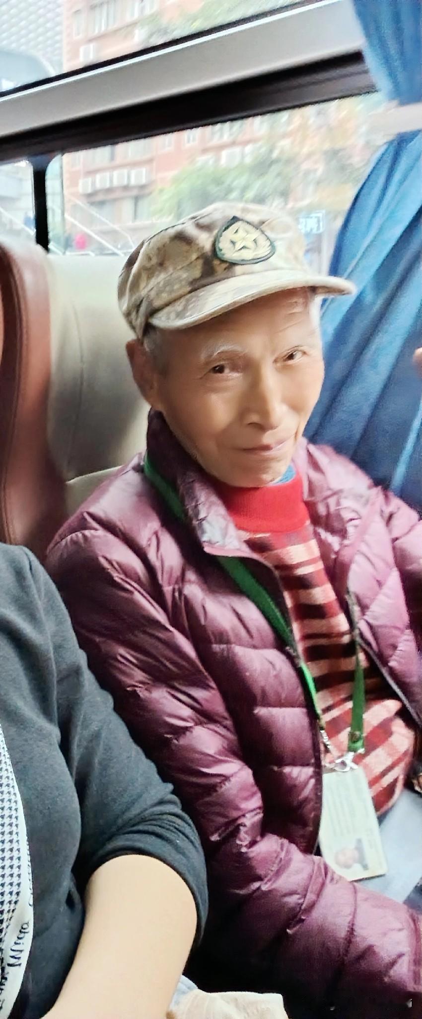 老年人最怕过冬因为冬天最像老去的生命但是人的肉身衰老从来没有停止但真正的