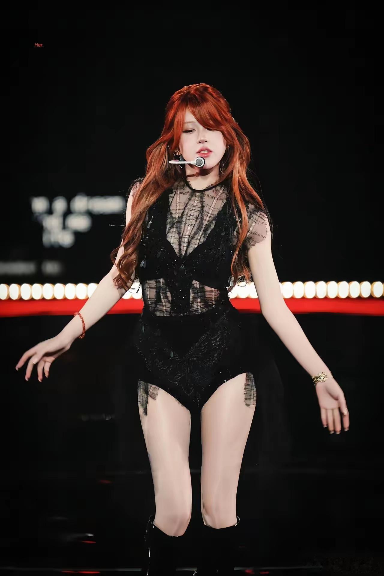 赵露思宣布了，重新复出。历经两个月的时间，赵露思也是在11月8日这天，对外宣布