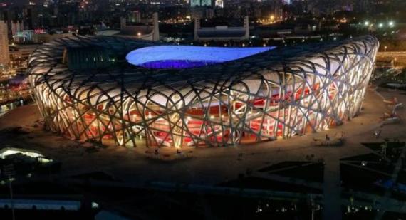 鸟巢到底赔没赔？占北京黄金位置，斥35亿建成的“鸟巢”，自从建成后，每年光维护