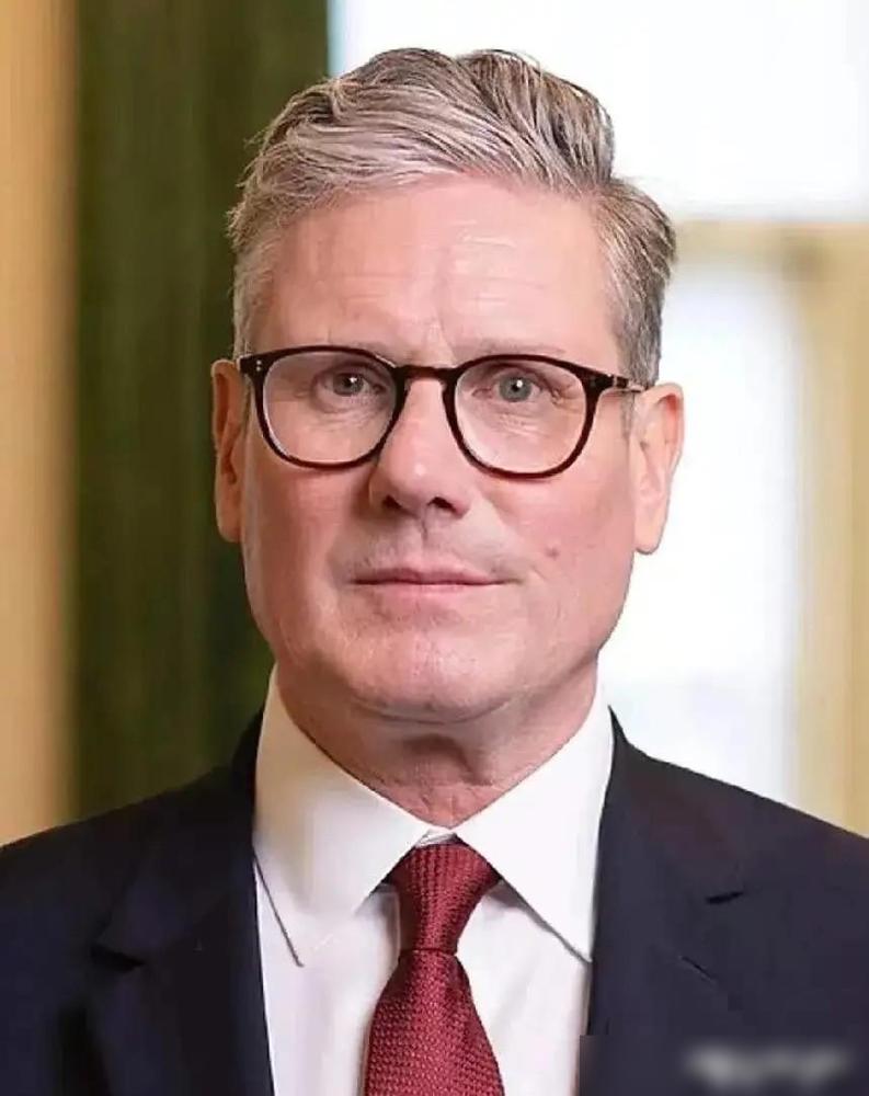 法英两国突然发布！4月18日他俩说要带头搞多国行动给霍尔木兹海峡“护驾”，我