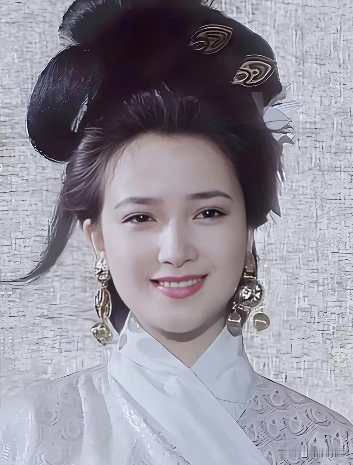 何晴这辈子做的最正确的一件事不是选择了许亚軍，也不是出演了四大名著而是在和