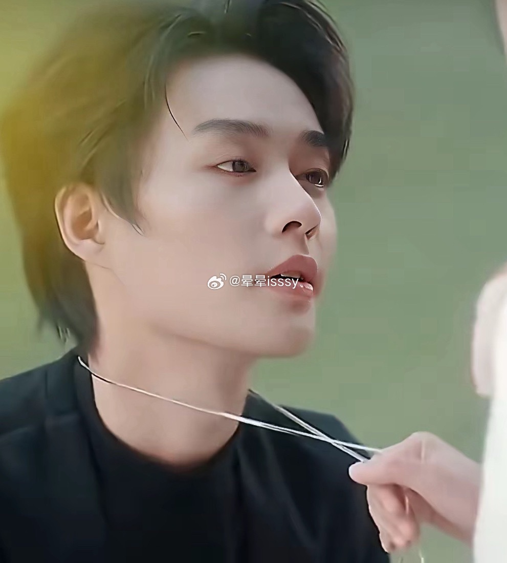 现在明白滤镜有多吓人了吧短剧演员离开滤镜你还认识吗？
