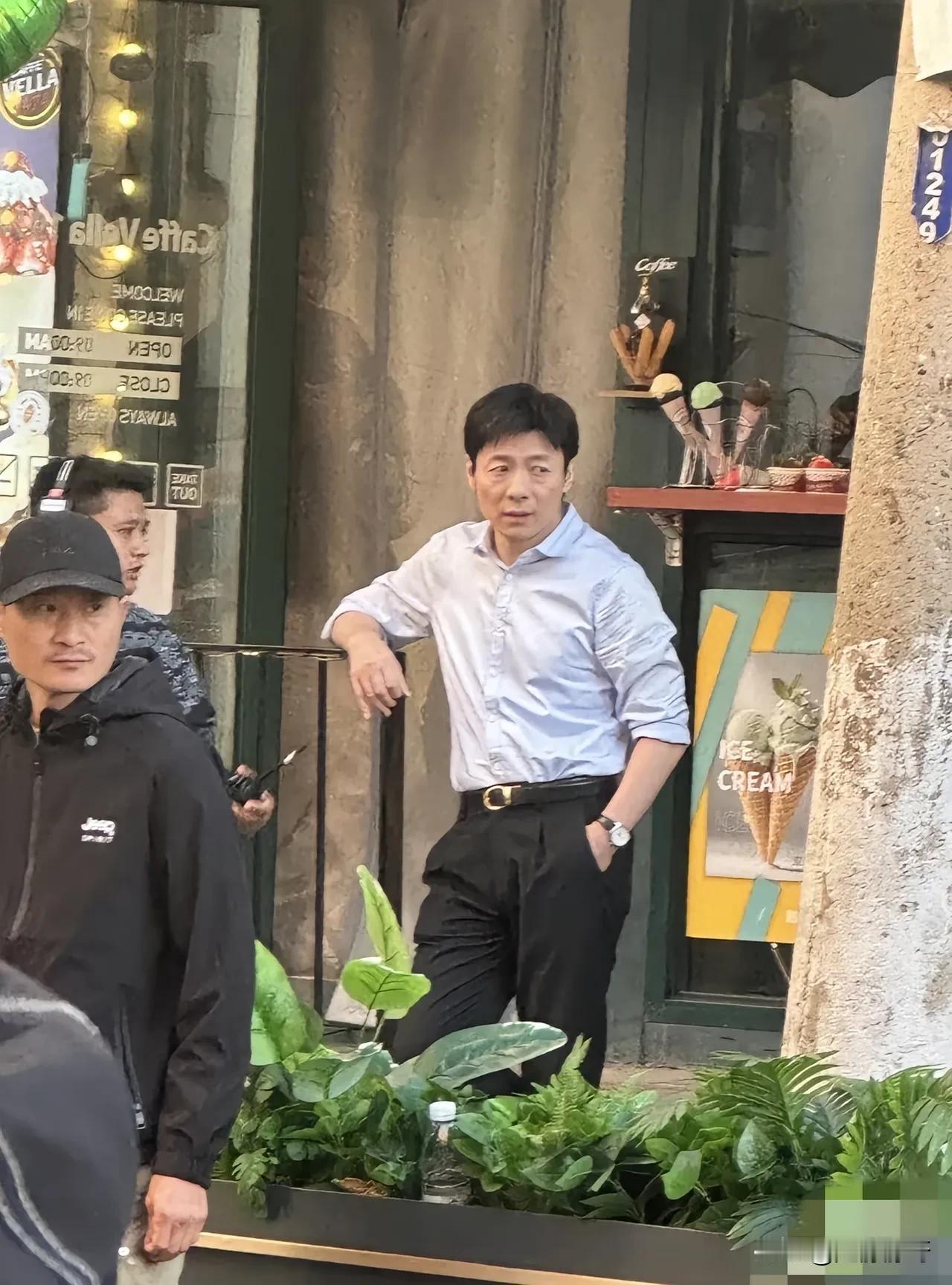 他是谁？一包辣条都吃完了，都还没想起来他是哪个？