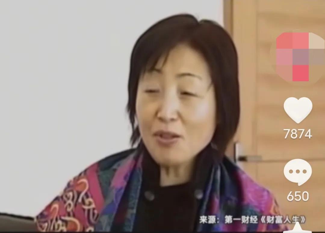 施幼珍说：“我嫁宗庆后的时候，连他工资多少都不知道。他父母不太关注他，我同情他，