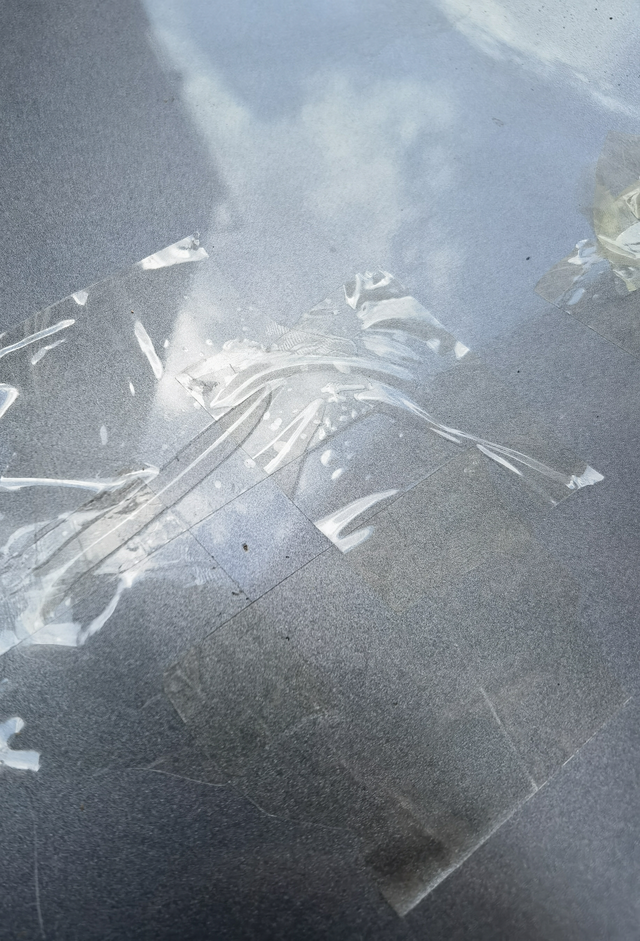 看看比亚迪的车漆当年卖近20万的车，镀锌钢板都不用，车漆还特么偷工减料薄如纸，