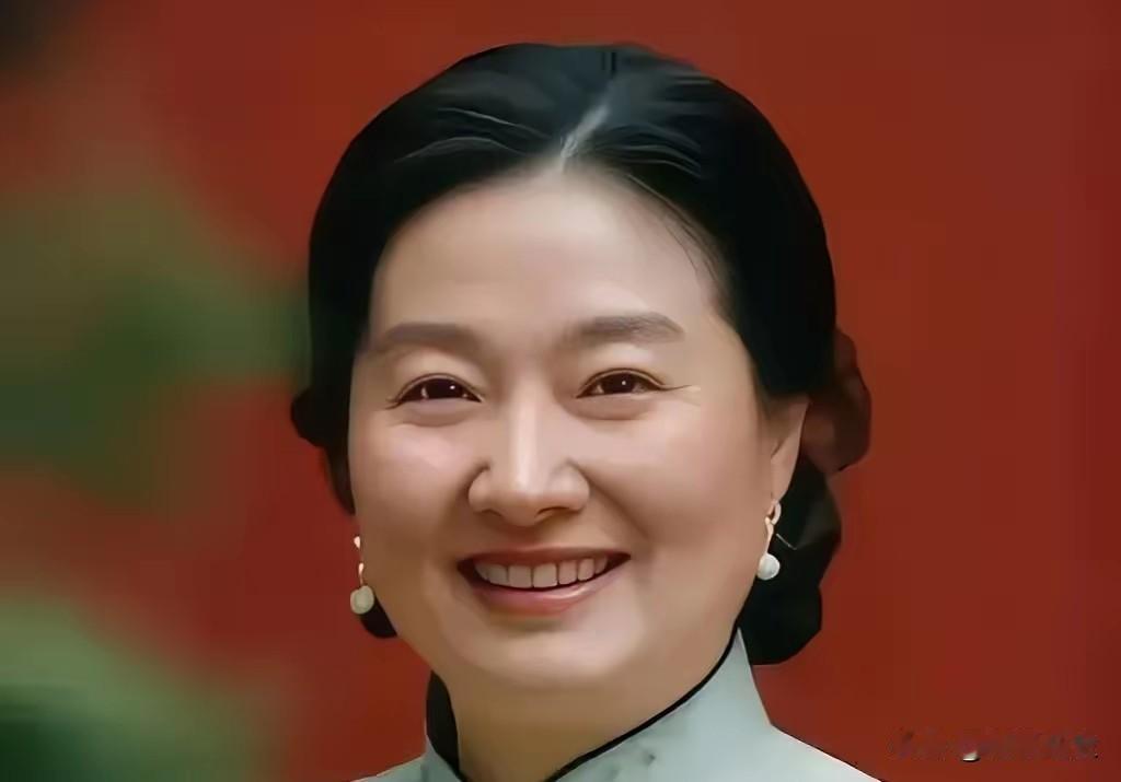 经济学家一针见血：总靠投资拉动经济，为何不敢让老百姓先富起来？一位经济学家