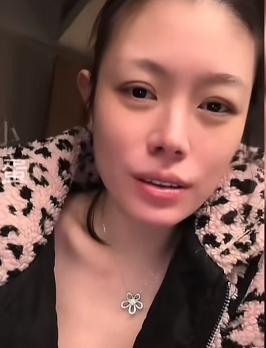 汪峰前女友葛荟婕再次冲上热搜，这一次并非过往的情感纠纷，而是被小7岁男友家暴。直