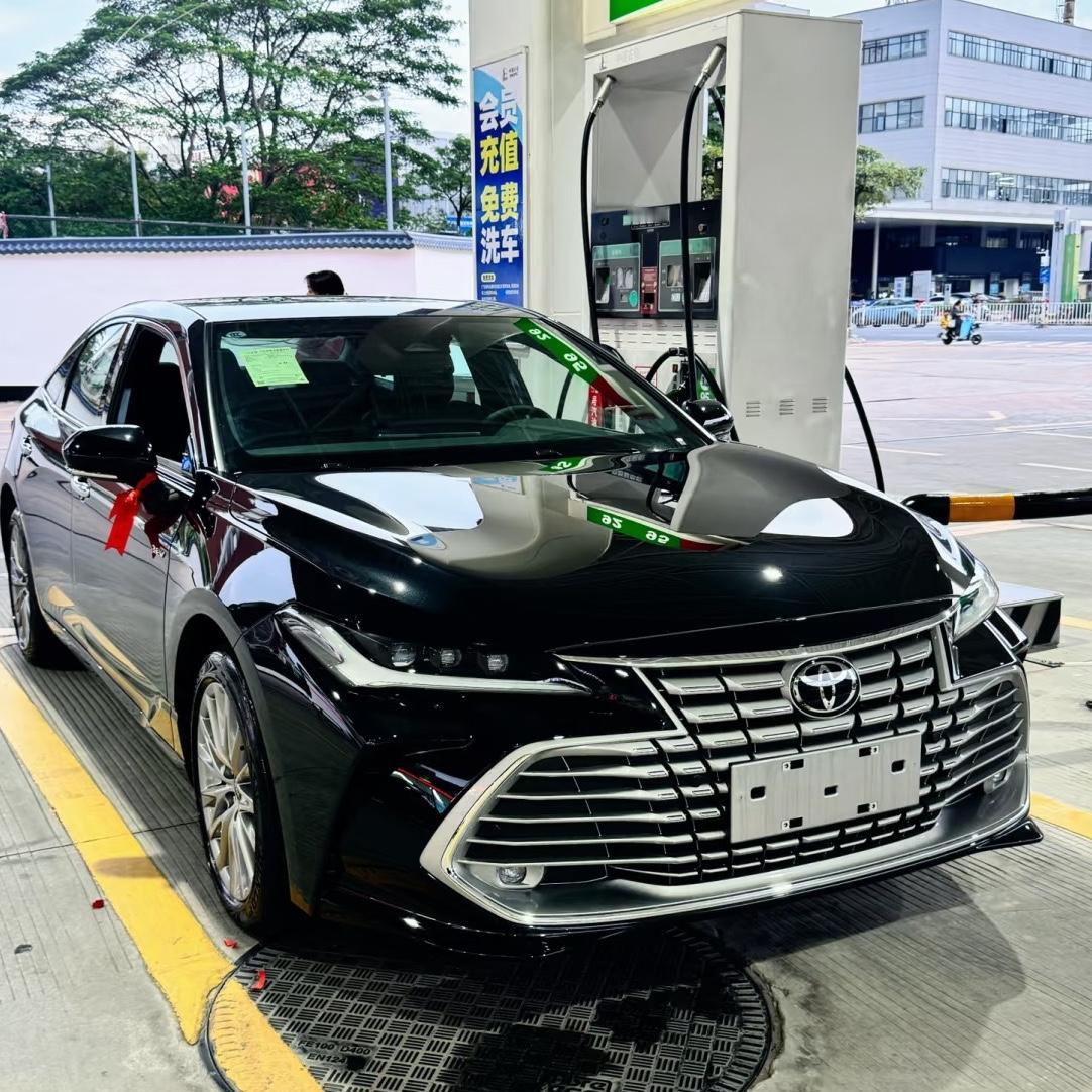一句话结论：能买，但得先确认你能不能忍受它的“中年感”。1.价格与定位2