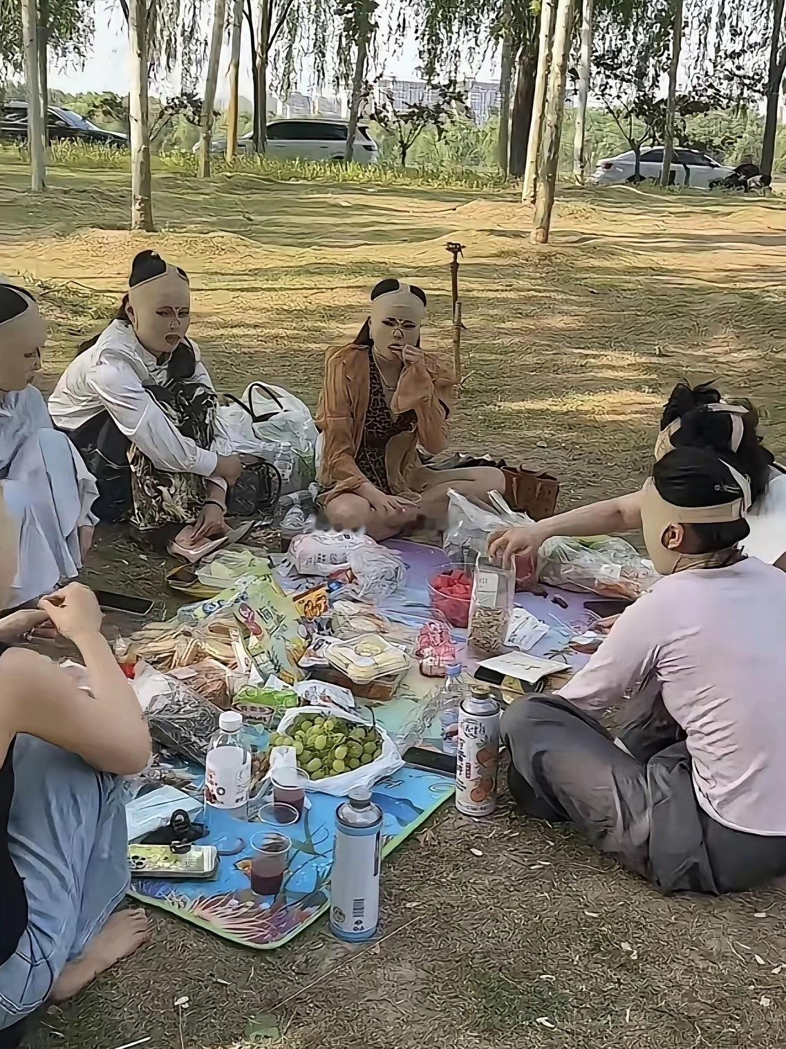 这么怕热非要出来露营吗
