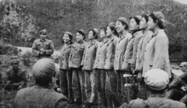 “如果我们打不赢印度怎么办？”毛主席在中印战争前询问张国华，可张国华不知道该怎么