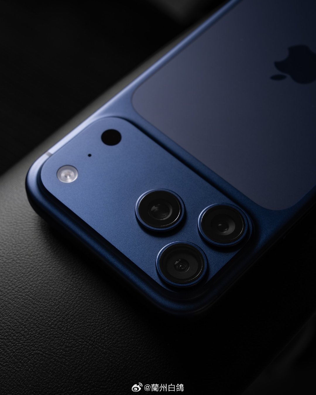 #ProMax大乱斗#质疑iPhone，理解iPhone，成为iPhone，其实今年全员改名ProM