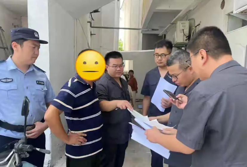 江苏盐城，男子给一客户供货，对方欠了快20000的货款迟迟不还，男子多次催款，对