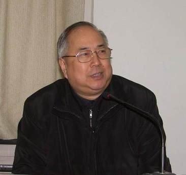 语出惊人！87岁姜伯驹院士曾直言：“不是别人要卡我们的脖子，而是我们用教育卡住了