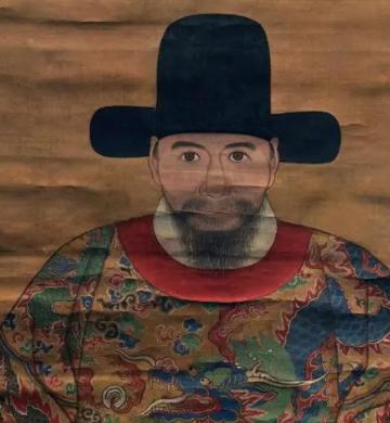 1574年，大将李成梁攻破古勒城，杀掉1104名女真人，之后不久，一个16岁的少