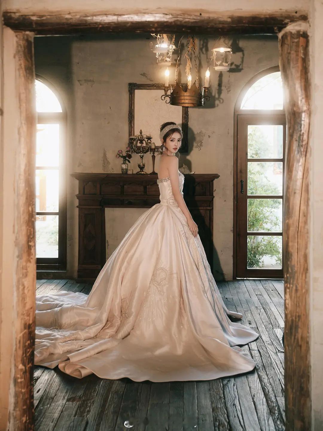 白鹿微博视届大会出图好米​​​