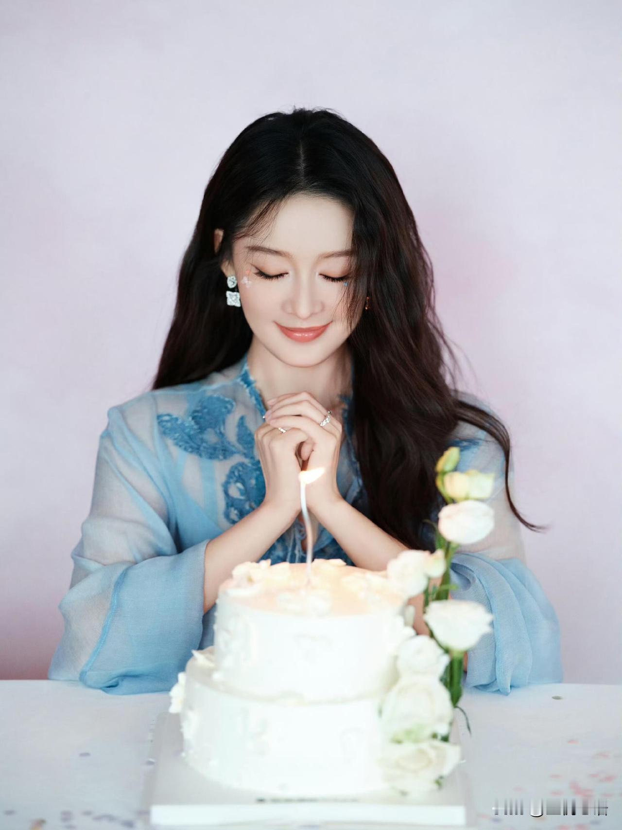 李沁生日这天！谁的DNA又动了啊！9月27日准时蹲点！姐姐的生日祝福必须安